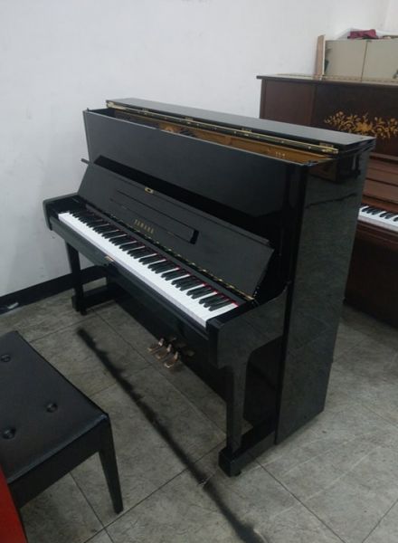 Yamaha U1 台製 二手鋼琴 鋼琴估價回收 0980494792 黃先生