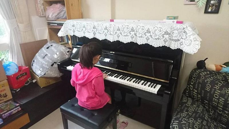 鋼琴是高精密藝術品，不是發出聲音就可以 !