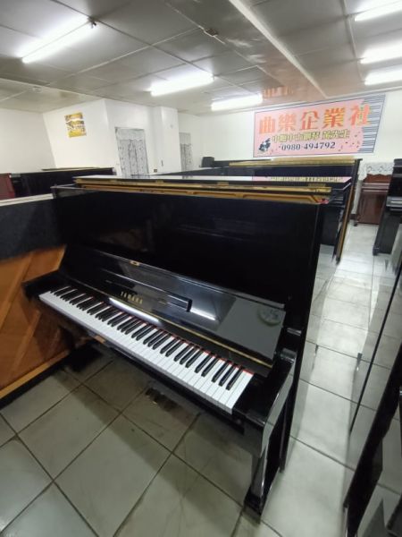 便宜出售 台灣山葉 YAMAHA U3 T5萬號  二手鋼琴 59000 中壢中古鋼琴黃先生 0980494792