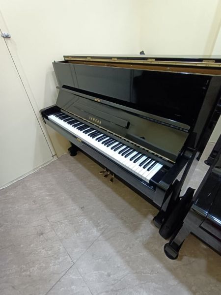 出售 日本YAMAHA U1F 二手鋼琴 62000 中壢中古鋼琴黃先生 0980494792