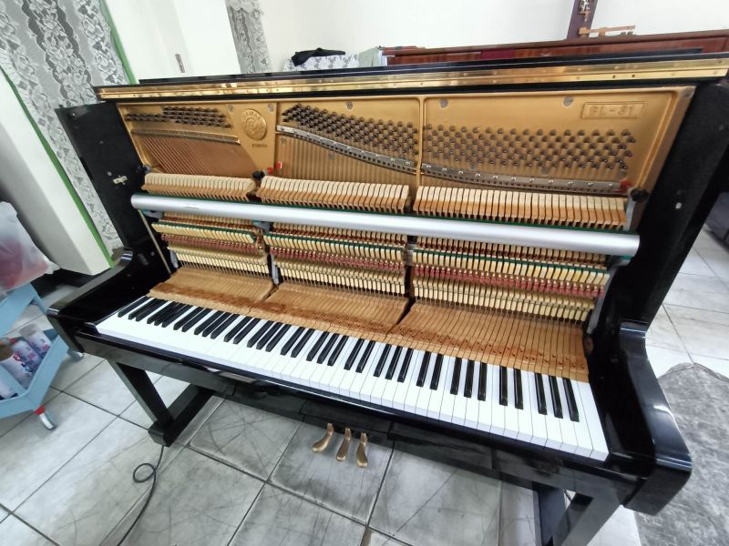 日本KAWAI BL-31中古琴 就只賣28800 地方媽媽可以上線了 找中壢中古鋼琴黃先生買鋼琴 保證俗到脫褲!