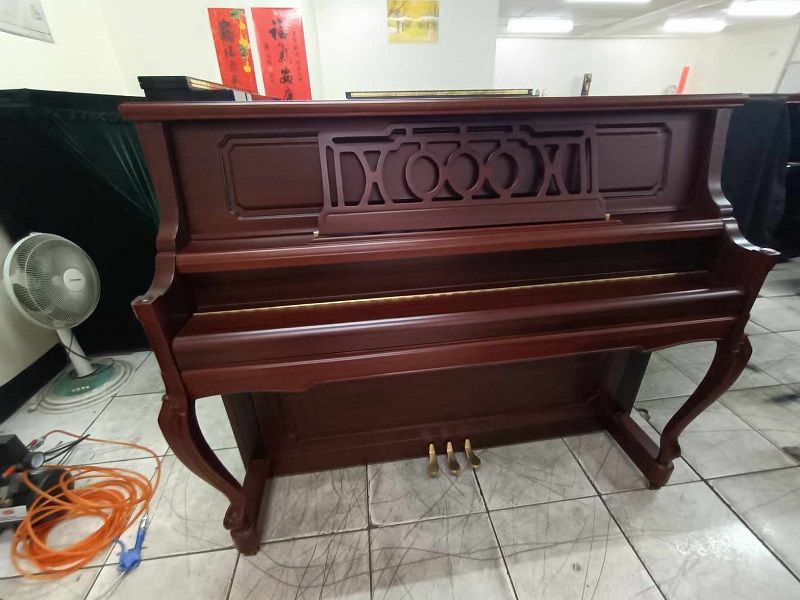  KAWAI KI-305 中古鋼琴 原木古典彎腳優雅造型 0980494792 中壢中古鋼琴黃先生 