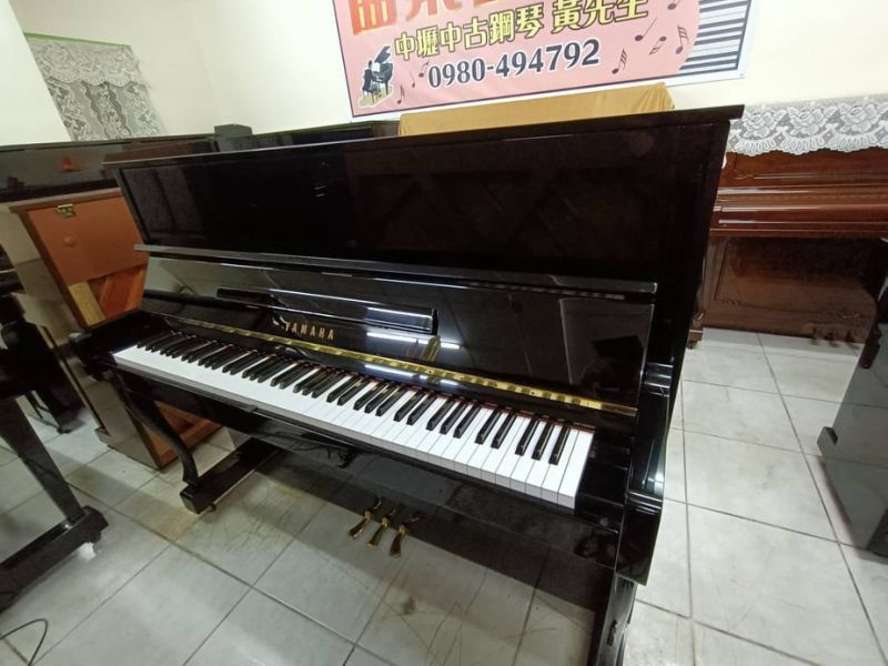 便宜出售 台灣 YAMAHA YT-121 二手鋼琴 YT26萬號 68000 中壢中古鋼琴黃先生 0980494792