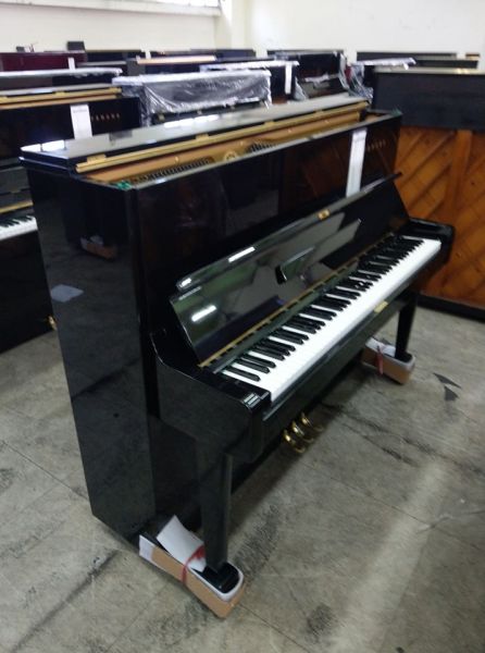  原裝YAMAHA U1 日本製造鋼琴 估價買賣回收中古鋼琴 