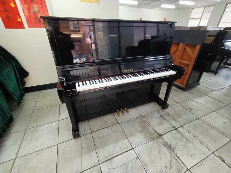 只要53000元 您要的山葉U30這不就來了嗎? YAMAHA 長青款式 中古鋼琴 眾多老師推薦型號