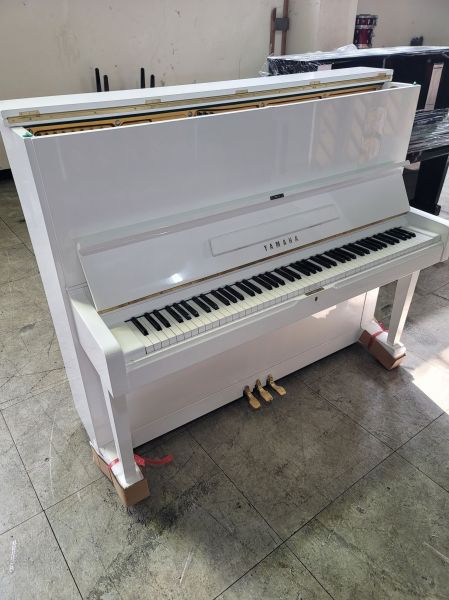 日本二號 YAMAHA U2 白色二手鋼琴 中古鋼琴 品質NO.1