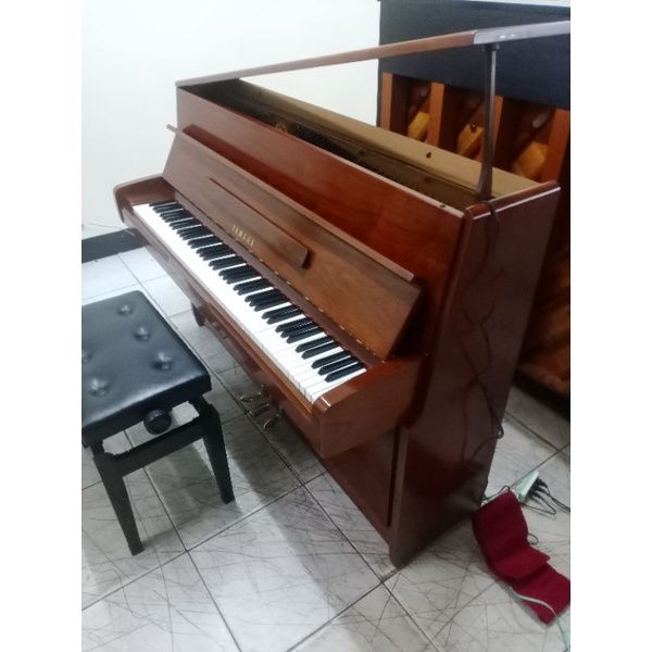  二手鋼琴價格、中古鋼琴行情、二手鋼琴多少錢 