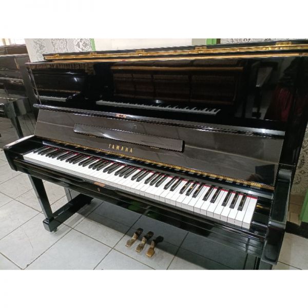 便宜出售 台灣山葉 T17xxx號 YAMAHA U1 二手鋼琴 47000 中壢中古鋼琴黃先生 0980494792