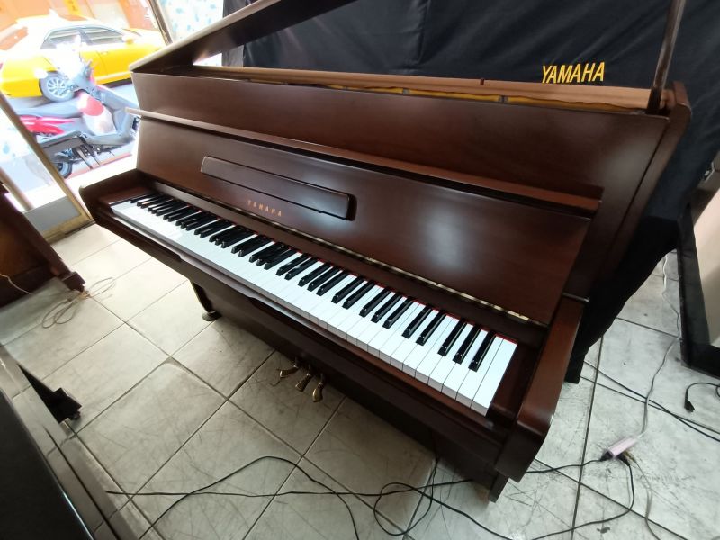 日本YAMAHA M1 48000 中壢中古鋼琴黃先生 0980494792 二手鋼琴回收買賣歡迎洽詢