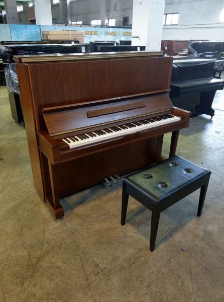 頂級 YAMAHA  W105二手鋼琴 電鋼琴專賣及鋼琴收購也有服務喔