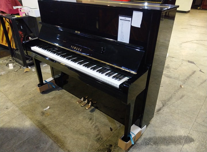 Yamaha U1 piano 0980494792 Mr.Huang