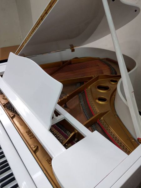 YAMAHA G2 夢幻白色系中古三角鋼琴 美麗動人的音色