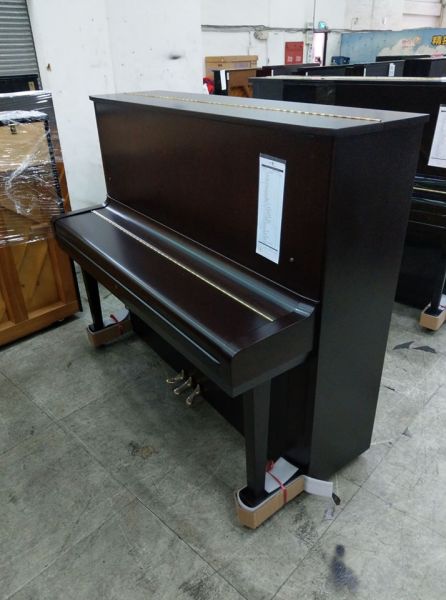 【YAMAHA頂級U5中古鋼琴】日本原裝YAMAHA U5平台演奏級的內裝,U3升級紀念款,懂琴的您值得一試!!