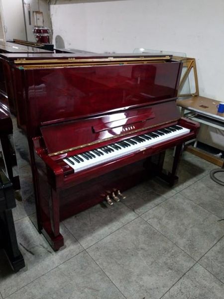 酒紅木紋色 YAMAHA U3 中古鋼琴