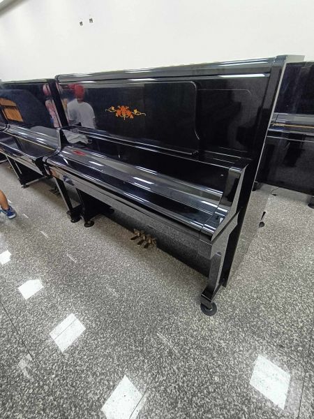 只要58800元 KAWAI 超稀有 US9X 頂級機種 二手鋼琴讓您珍藏擁有 快找 中壢中古鋼琴黃先生