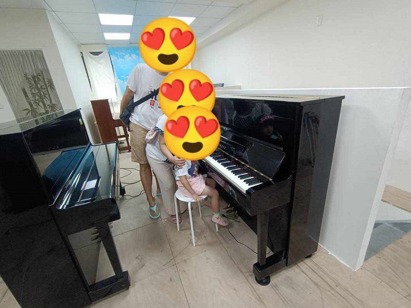  感恩顧客們對我們的【曲樂高CP標準合格化中古鋼琴】表現出了濃厚的興趣 