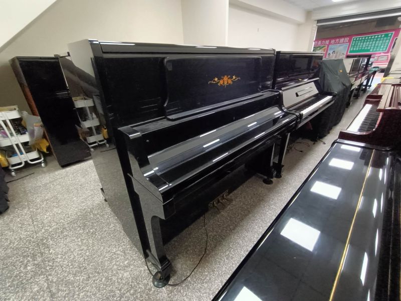  只要49900元 紀念款KU-80 KAWAI 中古鋼琴 鑲花豪華款式 